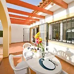 度假居 Puerta De 8 By Interhome