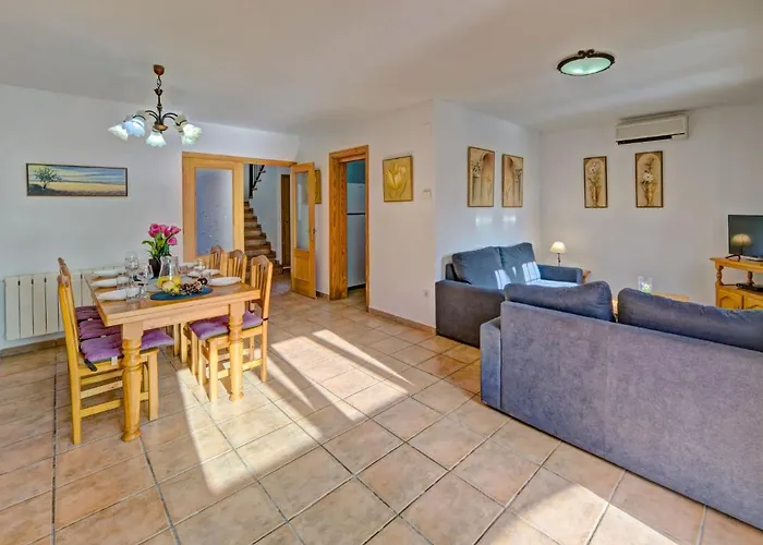 Puerta De 8 By Interhome Nyaraló