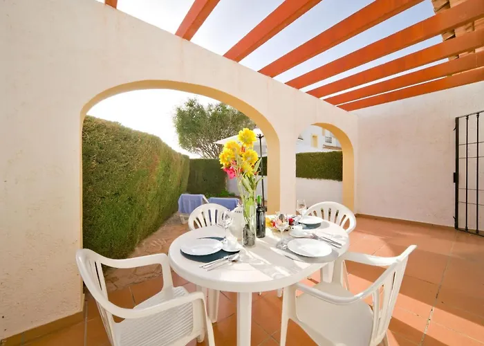 Puerta De 8 By Interhome Nyaraló